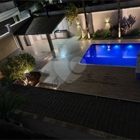 Casa à venda com 5 suítes em Paraisópolis, São Paulo, SP