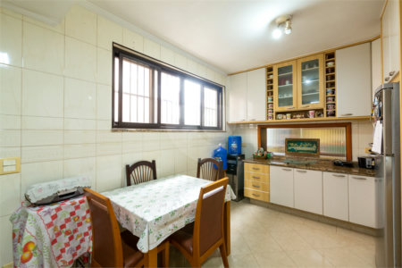 Sobrado à venda com 3 quartos, sendo 1 suíte, em Jardim Prudência, São Paulo, SP