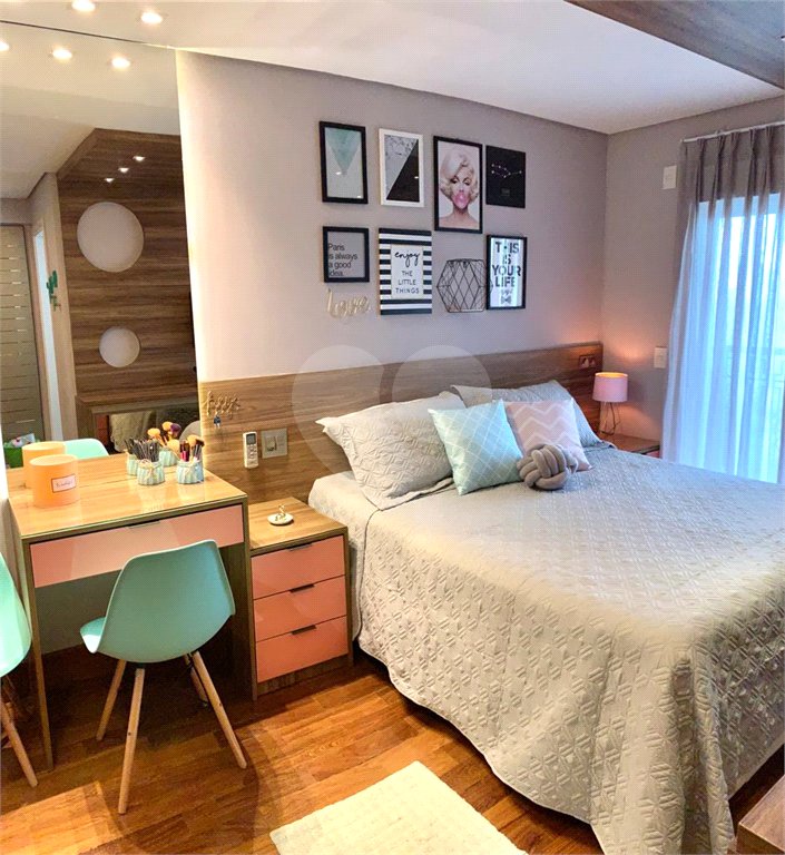 Apartamento à venda com 4 quartos, sendo 3 suítes,  em Santana, São Paulo, SP