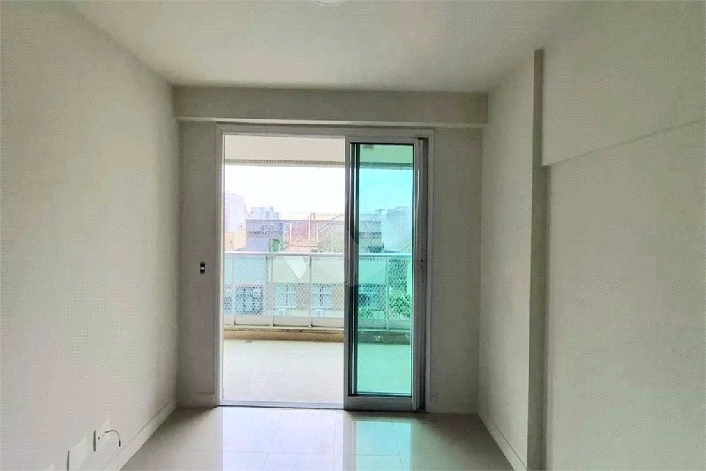 Apartamento à venda com 3 quartos, sendo 1 suíte, em Tijuca, Rio de Janeiro, RJ