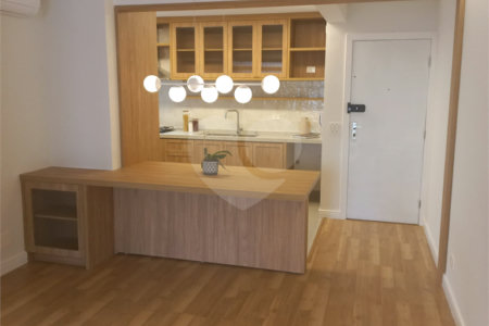 Apartamento à venda com 2 quartos, sendo 1 suíte, em Vila Olímpia, São Paulo, SP