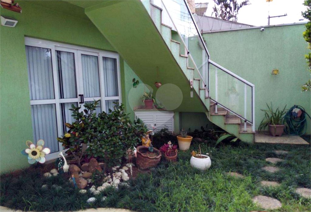 Sobrado à venda com 3 quartos, sendo 1 suíte, em Tremembé, São Paulo, SP