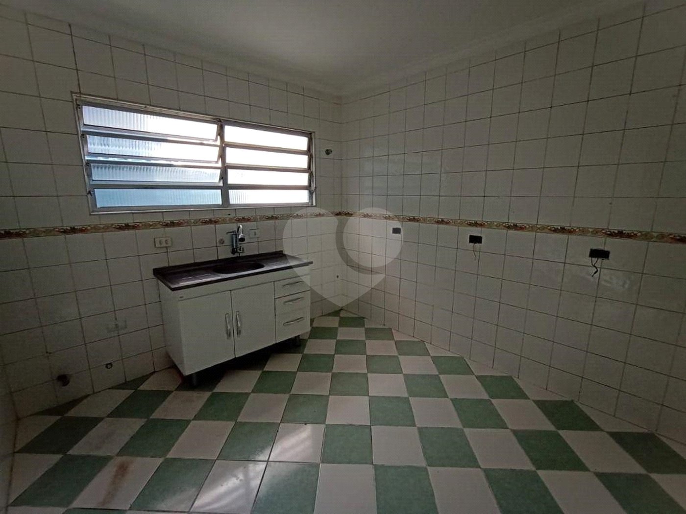 Casa à venda com 3 quartos, sendo 1 suíte, em Saúde, São Paulo, SP