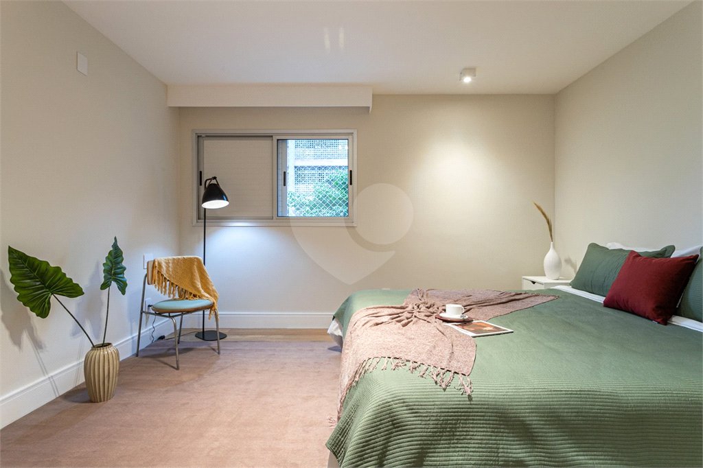 Apartamento à venda com 4 quartos, sendo 2 suítes,  em Bela Vista, São Paulo, SP