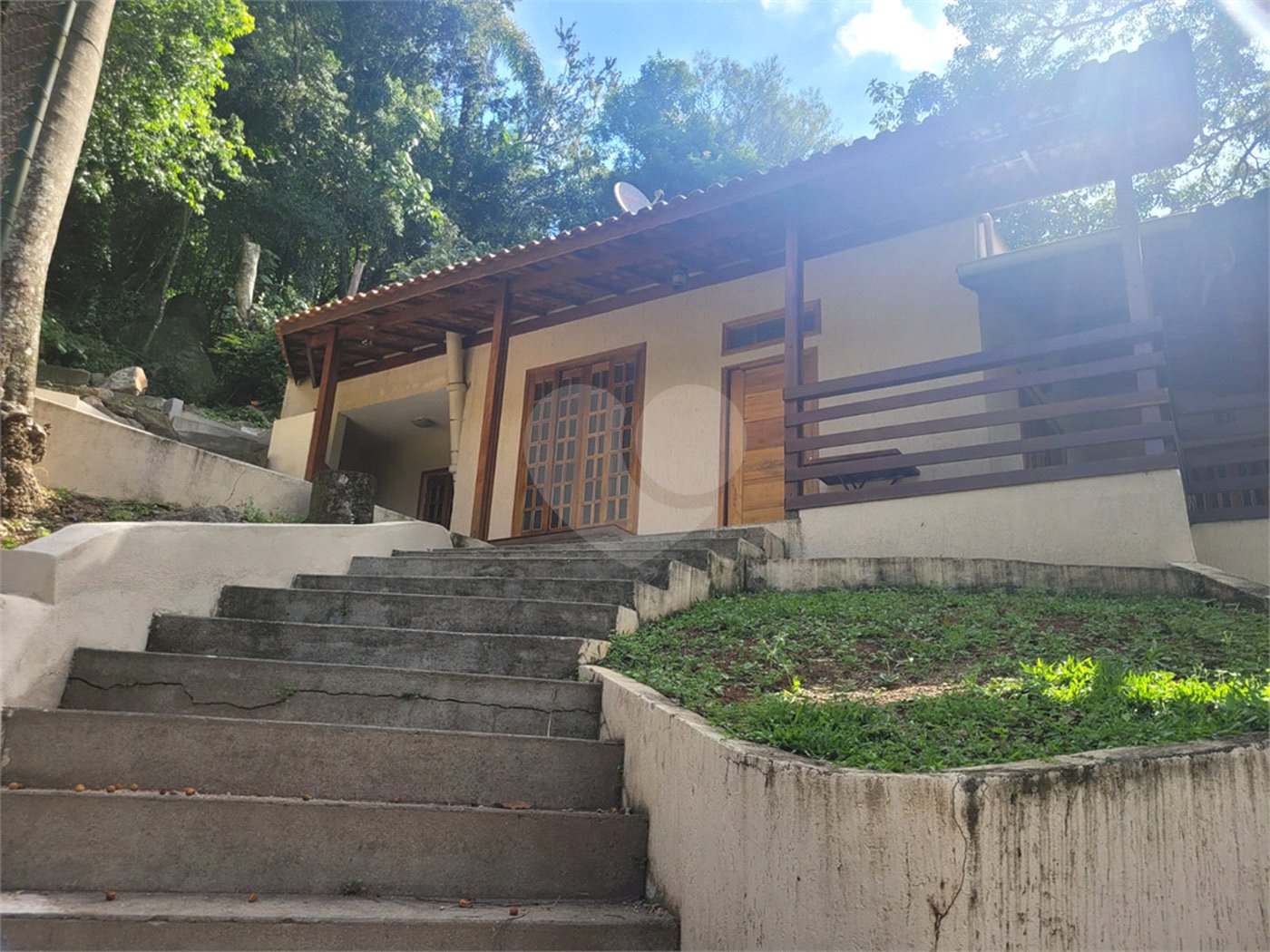 Sítio à venda com 6 quartos, sendo 3 suítes, em Serra da Cantareira, Mairiporã, SP