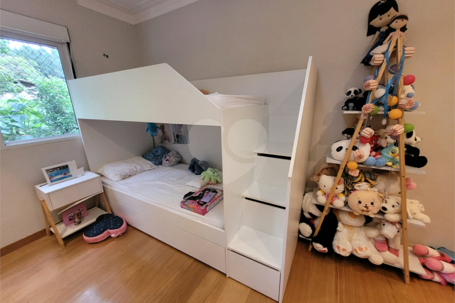 Casa à venda com 3 suítes no condomínio Parque Petrópolis 4 Secção, Mairiporã - SP