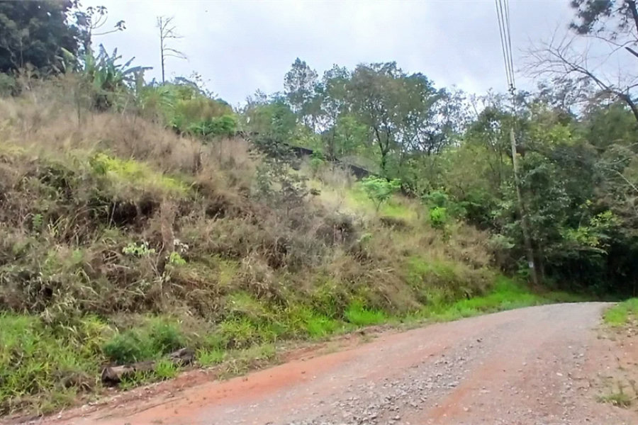 Terreno à venda em Luiz Fagundes, Mairiporã, SP