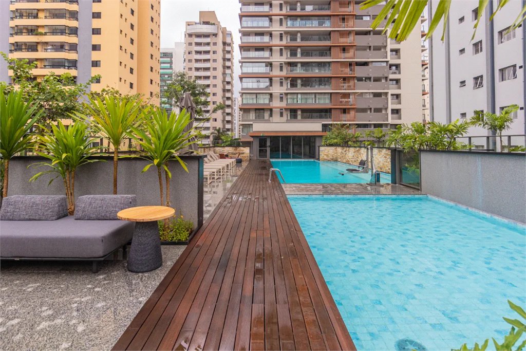 Apartamento à venda com 3 suítes em Brooklin Paulista, São Paulo, SP