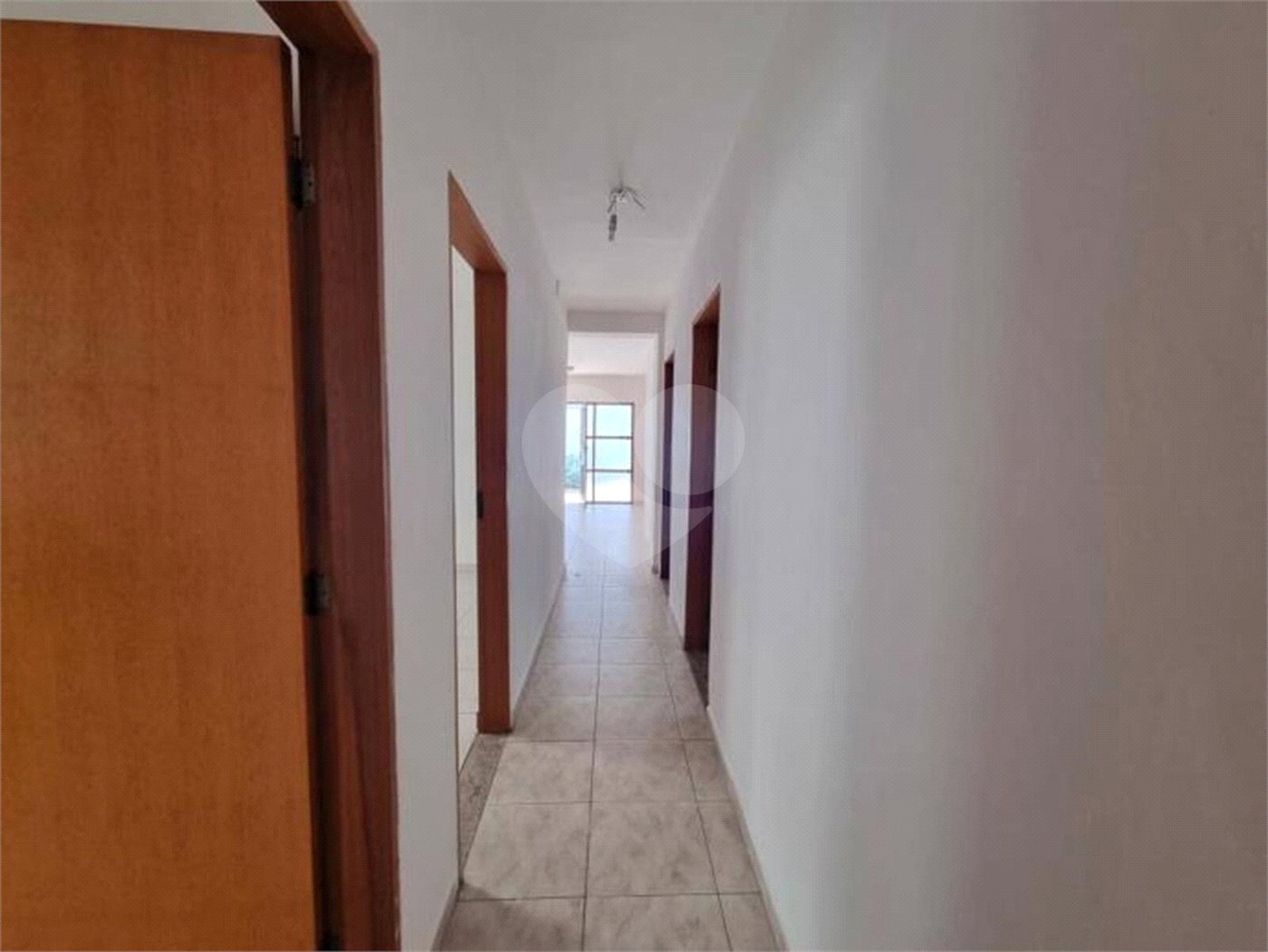 Apartamento à venda com 3 quartos, sendo 1 suíte, em Jardim das Indústrias, São José dos Campos, SP