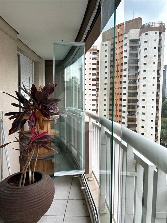 Apartamento à venda com 2 quartos, sendo 1 suíte, em Vila Andrade, São Paulo, SP