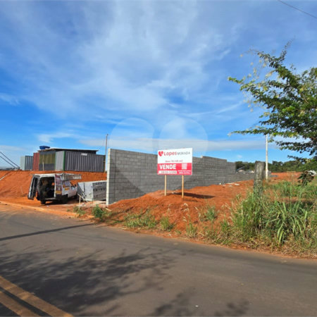 Terreno à venda em Portal das Laranjeiras, Araraquara, SP