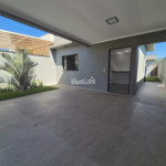 Casa térrea à venda com 3 quartos, sendo 1 suíte, em Vila Bonsai, Atibaia - SP
