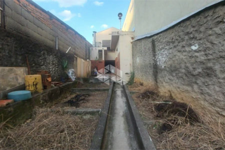Casa à venda com 4 quartos, sendo 1 suíte,  em Lapa, São Paulo, SP