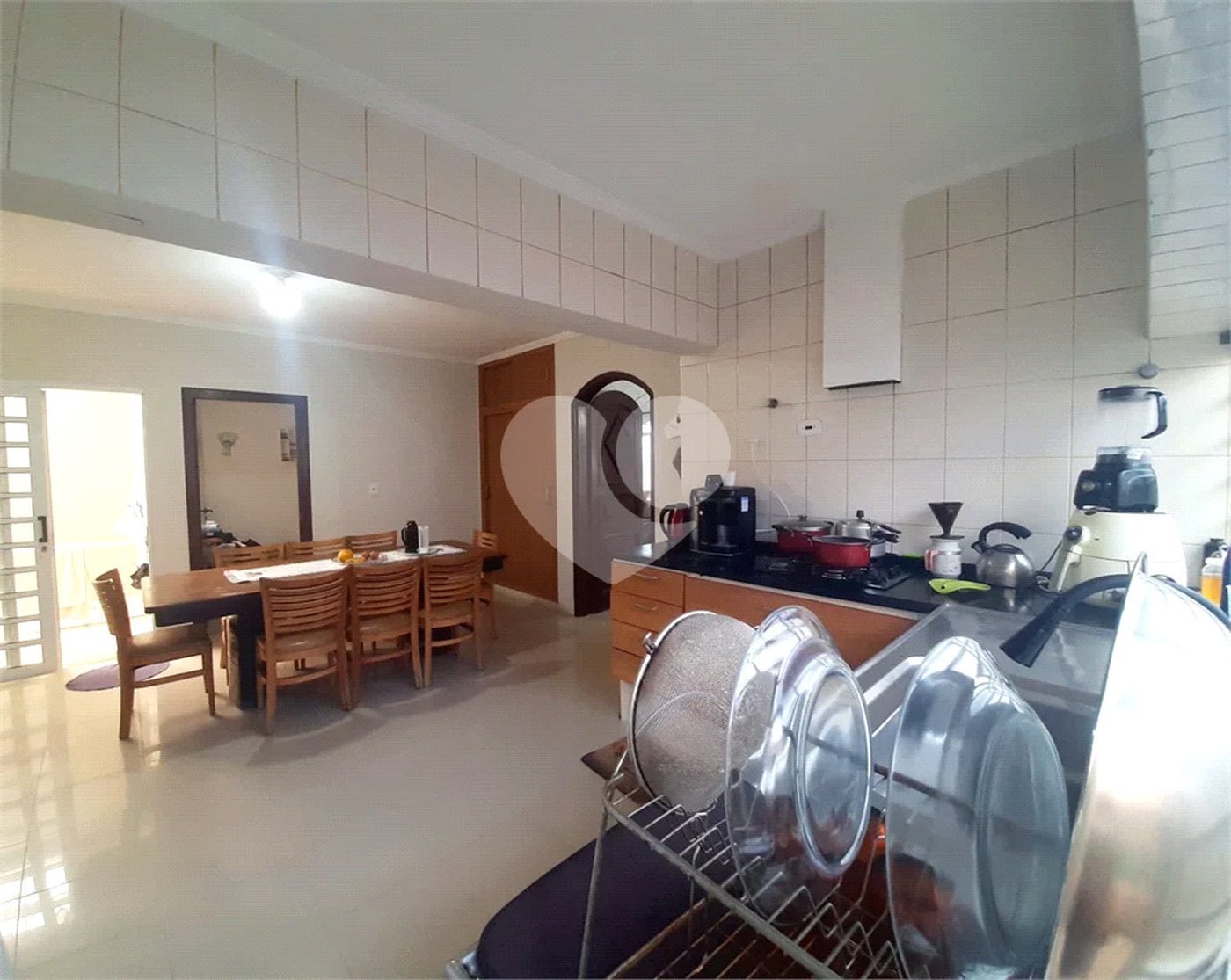 Casa Térrea à venda com 3 quartos, sendo 1 suíte, no Centro, Vinhedo, SP