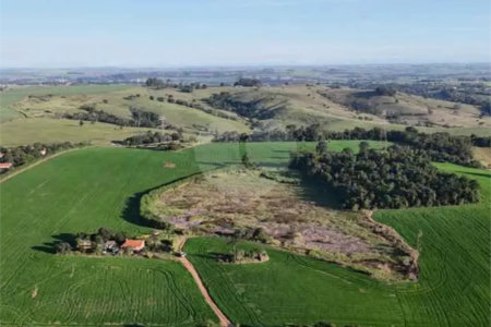 Sítio à venda com 2 quartos em Área Rural de Pereiras, Pereiras, SP