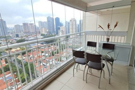 Apartamento à venda ou para alugar com 1 suíte em Vila Cordeiro, São Paulo, SP
