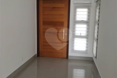 Casa à venda com 3 suítes no condomínio Condomino Parque dos Alecrins, Campinas - SP