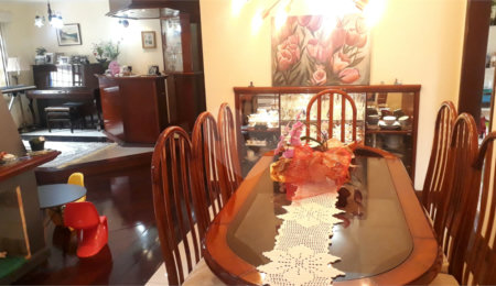 Casa à venda com 5 quartos, sendo 3 suítes,  em Vila Oliveira, Mogi das Cruzes, SP