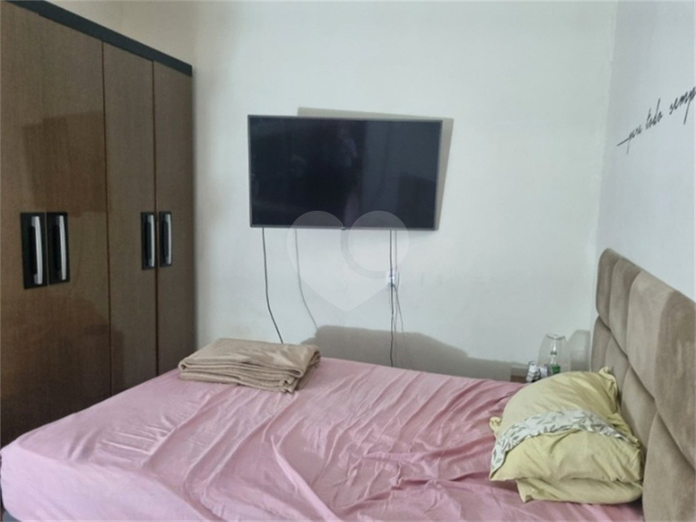 Casa à venda com 3 quartos, sendo 1 suíte, no Centro, Vinhedo, SP