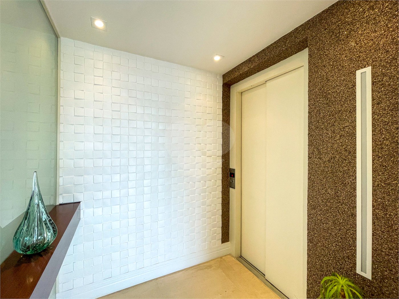 Apartamento à venda com 3 suítes em Perdizes, São Paulo, SP