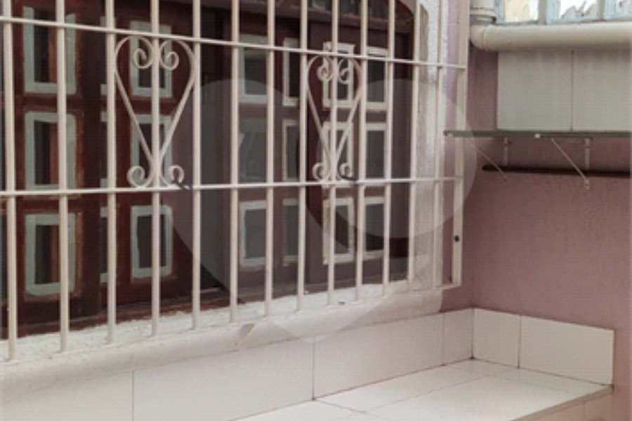 Sobrado à venda com 2 quartos em Tremembé, São Paulo, SP