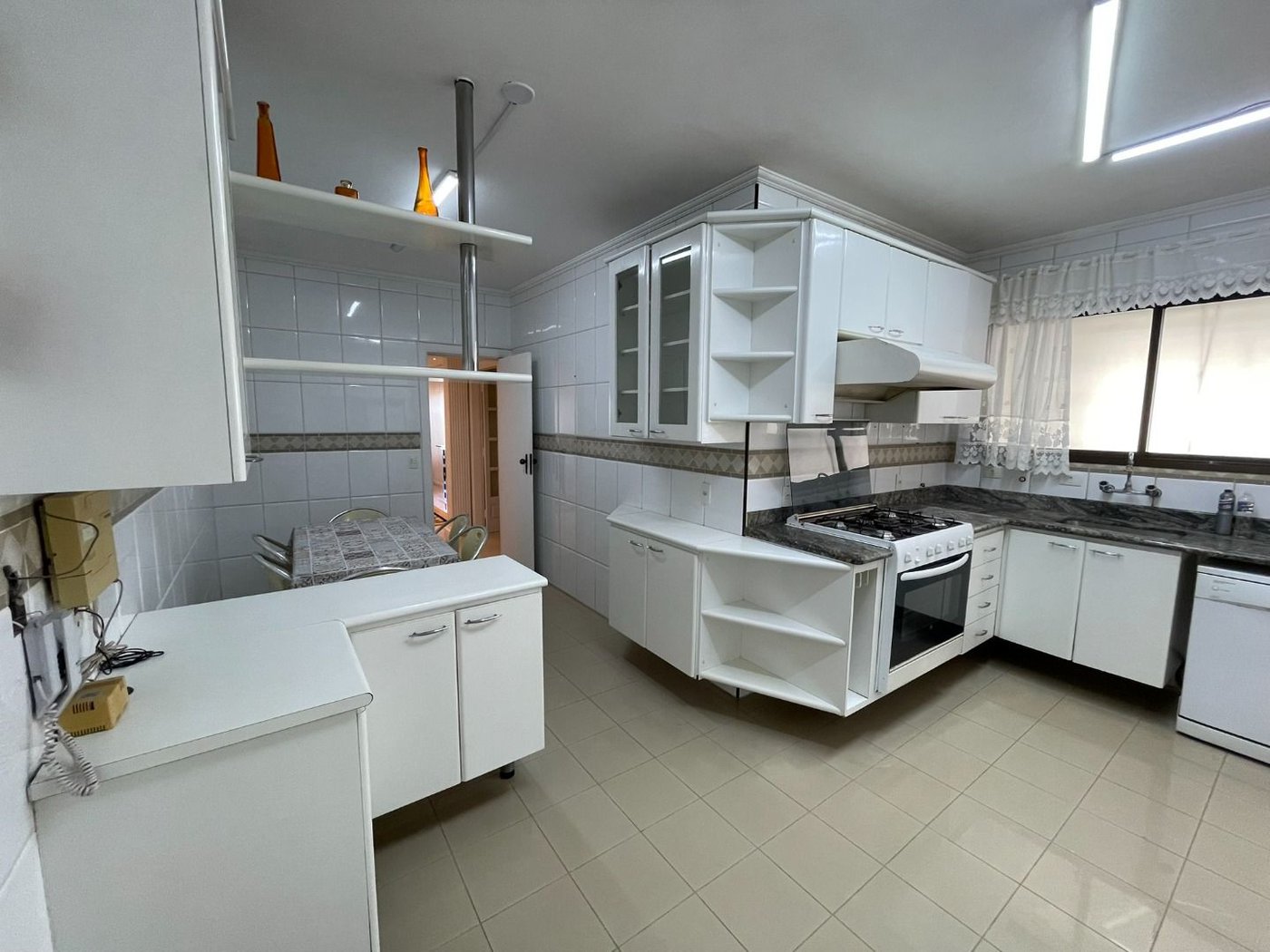Apartamento com 4 dormitórios, 218 m² - venda por R$ 1.810.000,00 ou aluguel por R$ 8.895,00/mês - Boqueirão - Santos/SP