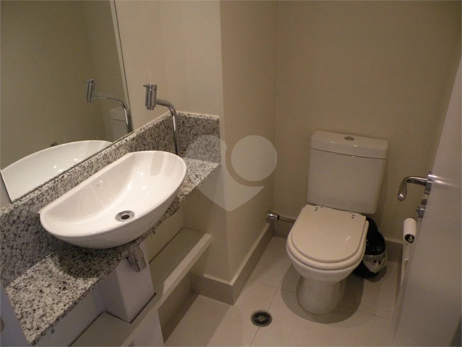 Apartamento à venda no Aeroporto
