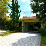 Sobrado à venda com 5 quartos, sendo 3 suítes, em Jardim Leonor, São Paulo, SP