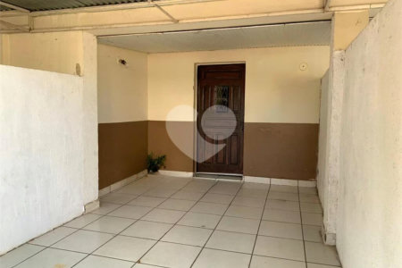 Casa à venda com 4 quartos em Jardim Roriz, Três Lagoas, MS