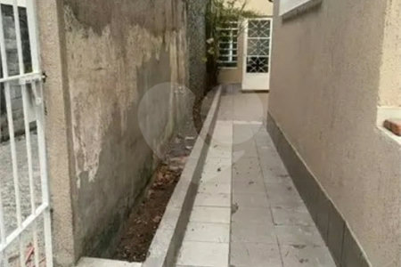 Sobrado à venda com 3 quartos em Jardim Arpoador, São Paulo, SP