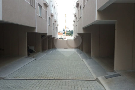 Casa à venda com 3 suítes em Parada Inglesa, São Paulo, SP