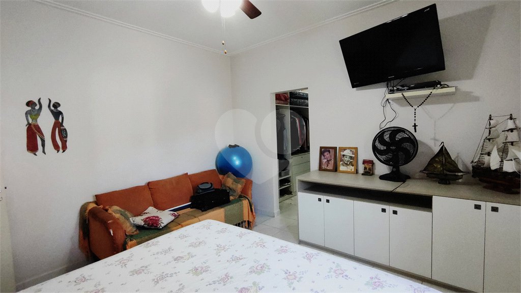 Casa à venda com 4 quartos, sendo 2 suítes, no condomínio Parque Chapada Itu, Itu - SP