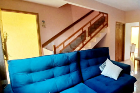 Casa à venda com 2 quartos, sendo 1 suíte, no condomínio Residencial Mirage, Mogi das Cruzes - SP