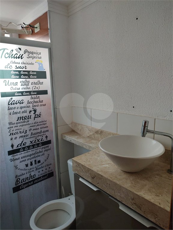 Apartamento no condomínio Monte Everest dispondo de 48m²