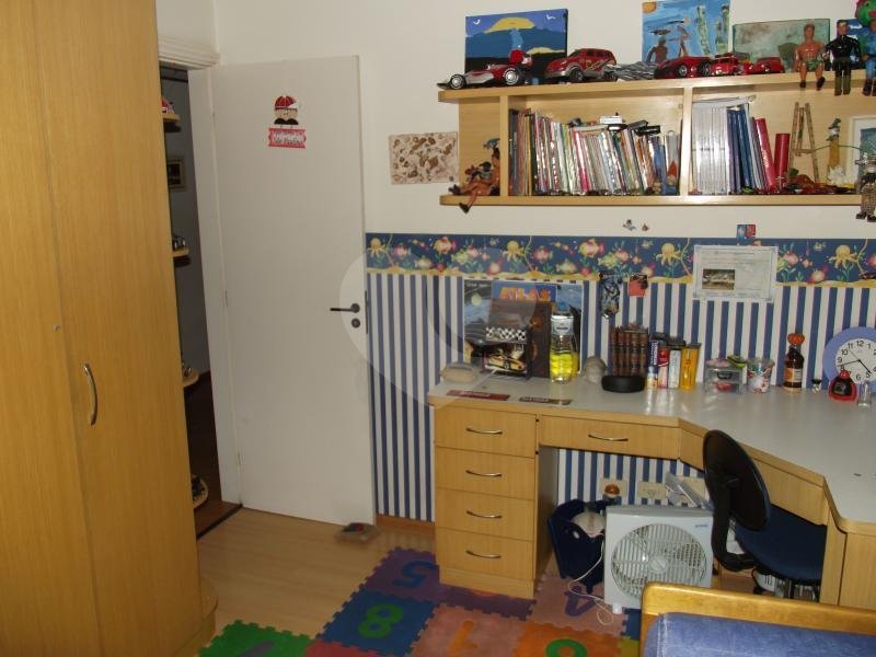 Apartamento à venda com 3 quartos, sendo 1 suíte, em Vila Andrade, São Paulo, SP