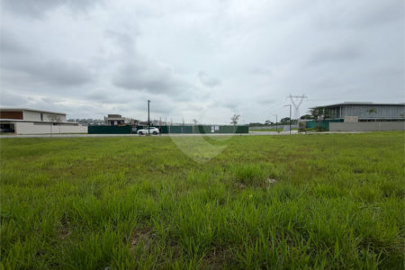 Terreno à venda no condomínio Jardim das Nações, São José dos Campos - SP