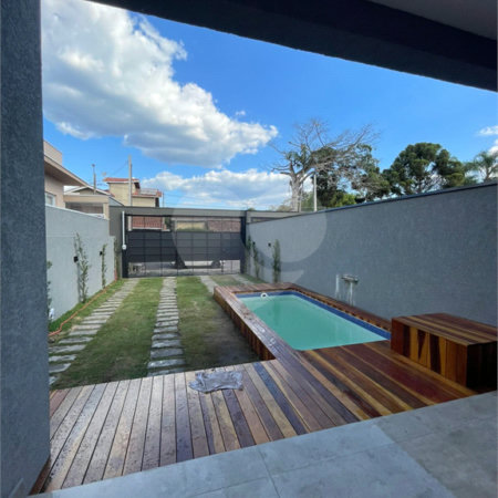 Casa à venda com 3 suítes em Jardim Ipê, Atibaia, SP