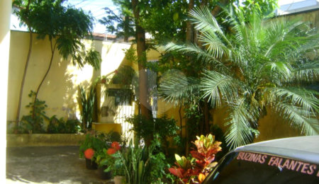 Casa à venda com 3 quartos em Cidade dos Bandeirantes, São Paulo, SP