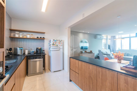 Apartamento à venda com 3 quartos, sendo 1 suíte, em Alto da Boa Vista, São Paulo, SP