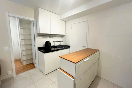 Apartamento para alugar com 1 suíte em Chácara Santo Antônio, São Paulo, SP