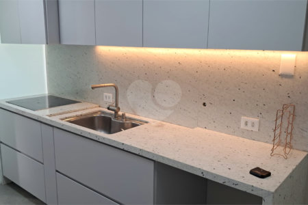 Apartamento para alugar com 3 quartos, sendo 2 suítes, em Jardim Marajoara, São Paulo, SP