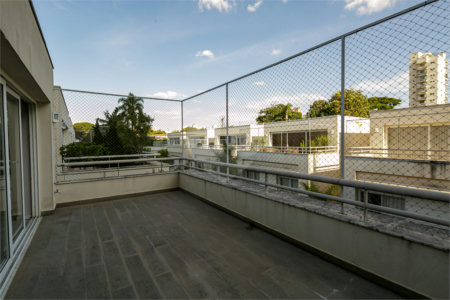 Casa à venda com 3 suítes no condomínio Modigliani, São Paulo - SP