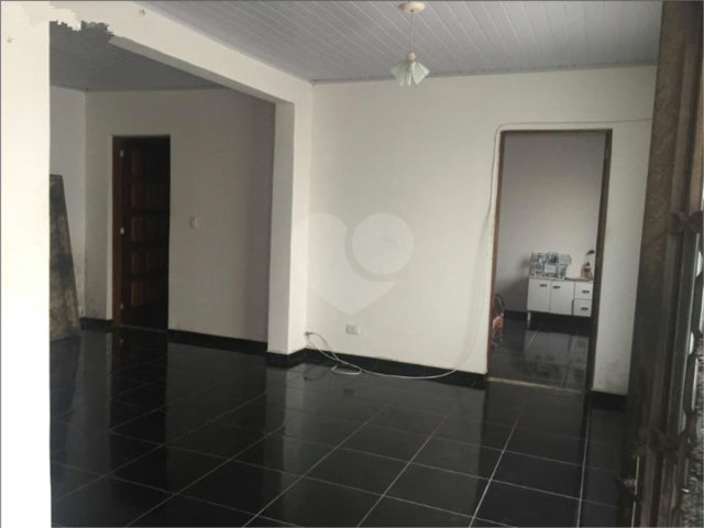 Casa à venda com 3 quartos em Vila Gustavo, São Paulo, SP