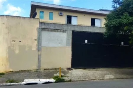 Casa à venda com 3 quartos em Jardim Maracá, São Paulo, SP