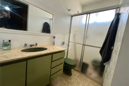 Casa à venda ou para alugar com 2 suítes em Vila Barth, Itapetininga, SP