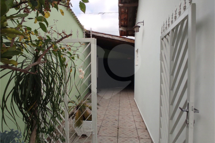 Casa Térrea à venda com 2 quartos, sendo 1 suíte, em Tremembé, São Paulo, SP