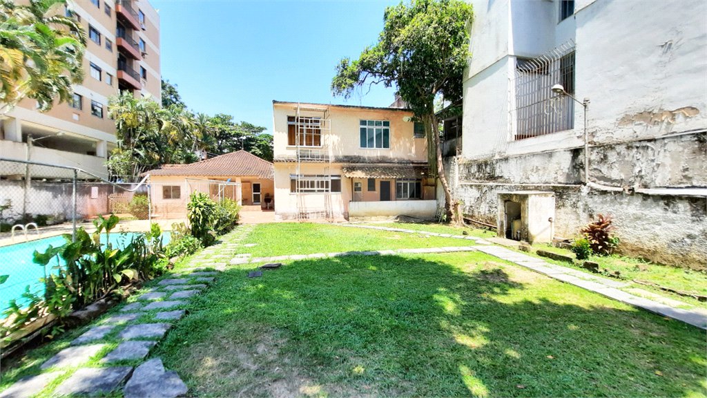 Terreno à venda com 1 suíte em Freguesia (jacarepaguá), Rio de Janeiro, RJ