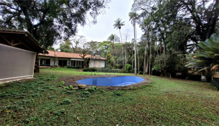Casa à venda com 4 suítes no condomínio Chácara Flora, São Paulo - SP