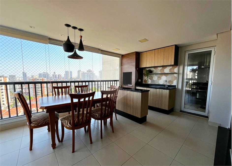 Apartamento à venda com 3 quartos, sendo 1 suíte, em Santana, São Paulo, SP
