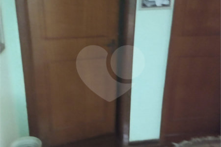 Casa à venda com 3 quartos, sendo 1 suíte,  em Vila Oliveira, Mogi das Cruzes, SP
